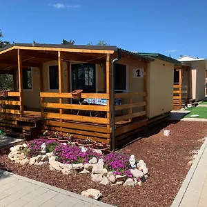 Kamp Karla & Bruno Campingplatz Sveti Filip i Jakov