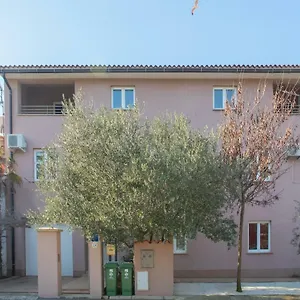 Nikoleta Apartment Fažana